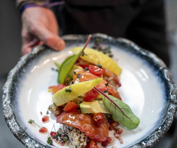 Tartare-plat-restaurant-marseille-13009-réservation-livraison-italien-français